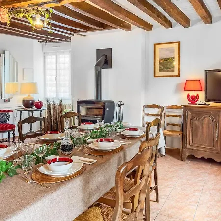 Pensión Grand Familial, Jardin Prive